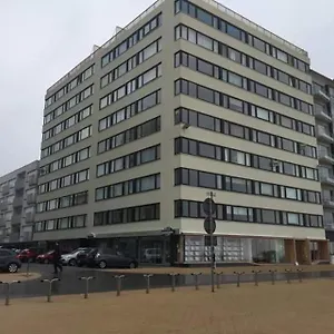 Zeezicht 8 Hoog Appartement